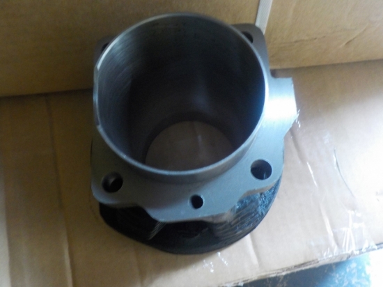 SHOVELHEAD "NEW REPO" 74" FRONT CYLINDER 1966-77 #16484-66B